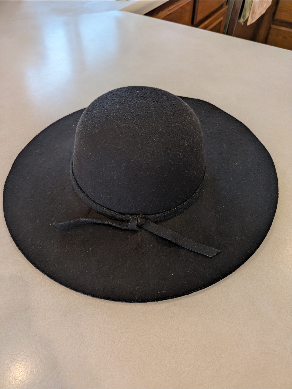Charlotte Russe Black Wide-Brim Felt Hat with Bow Accent